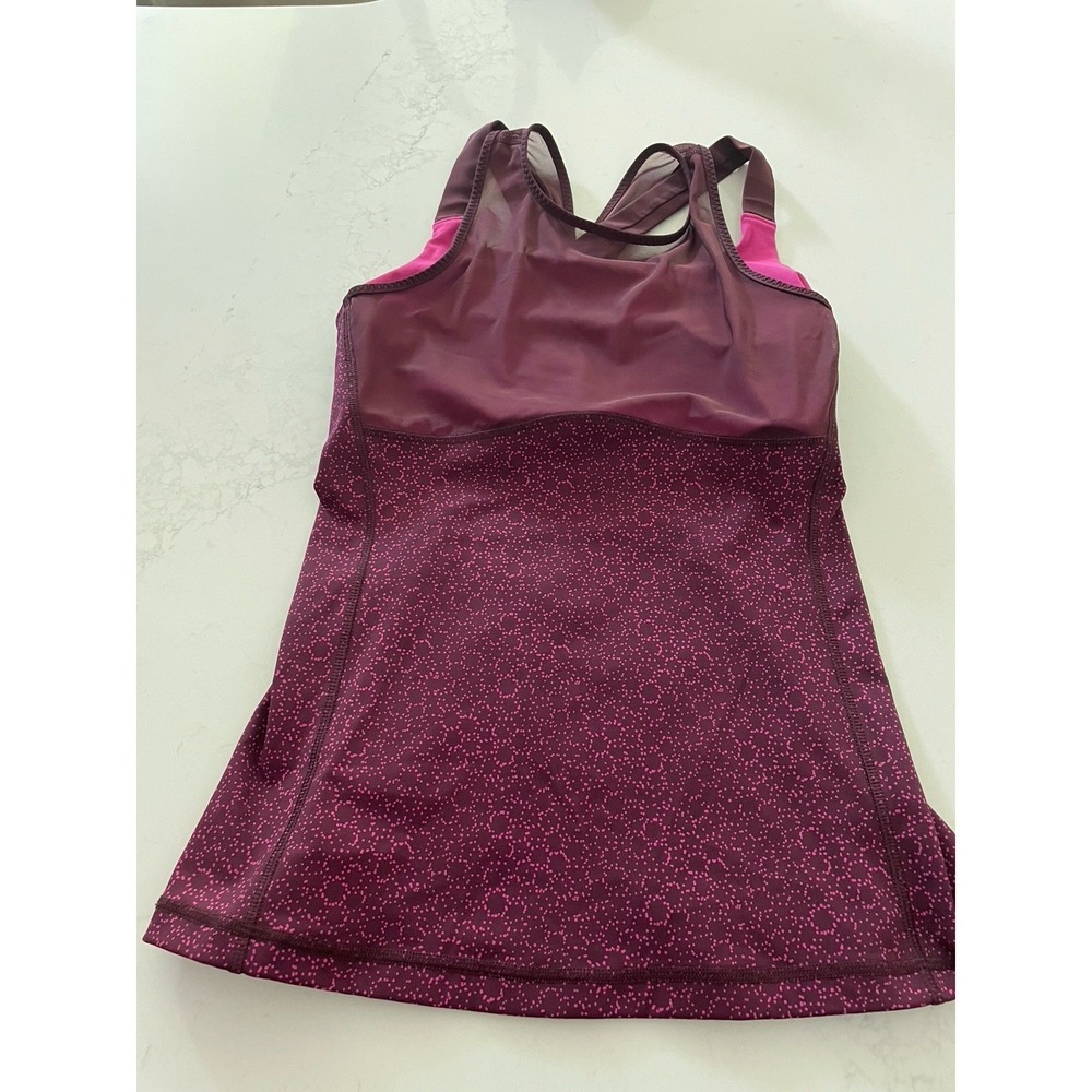 Lululemon Purple Pink Dot Print Strappy Back Mesh Tank Top Built-In Bra Small